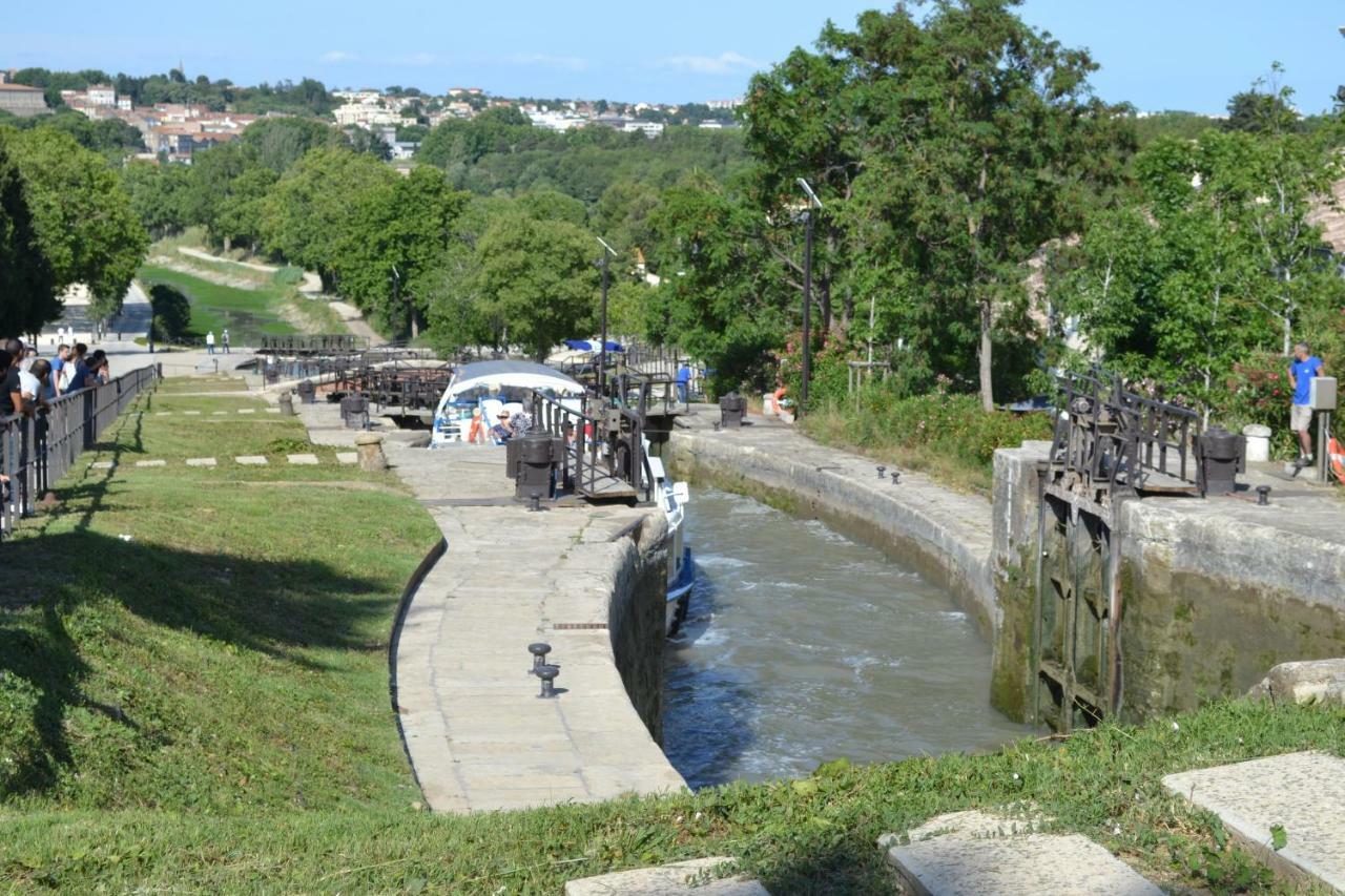 L'Instant Canal Apartment Capestang Exterior photo